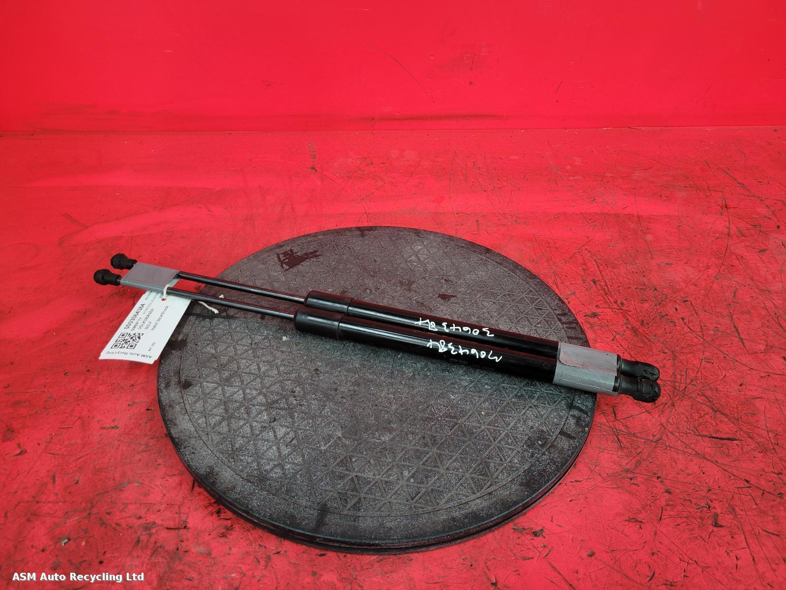 View Auto part Hatch Strut/Shock Volkswagen Golf 2020