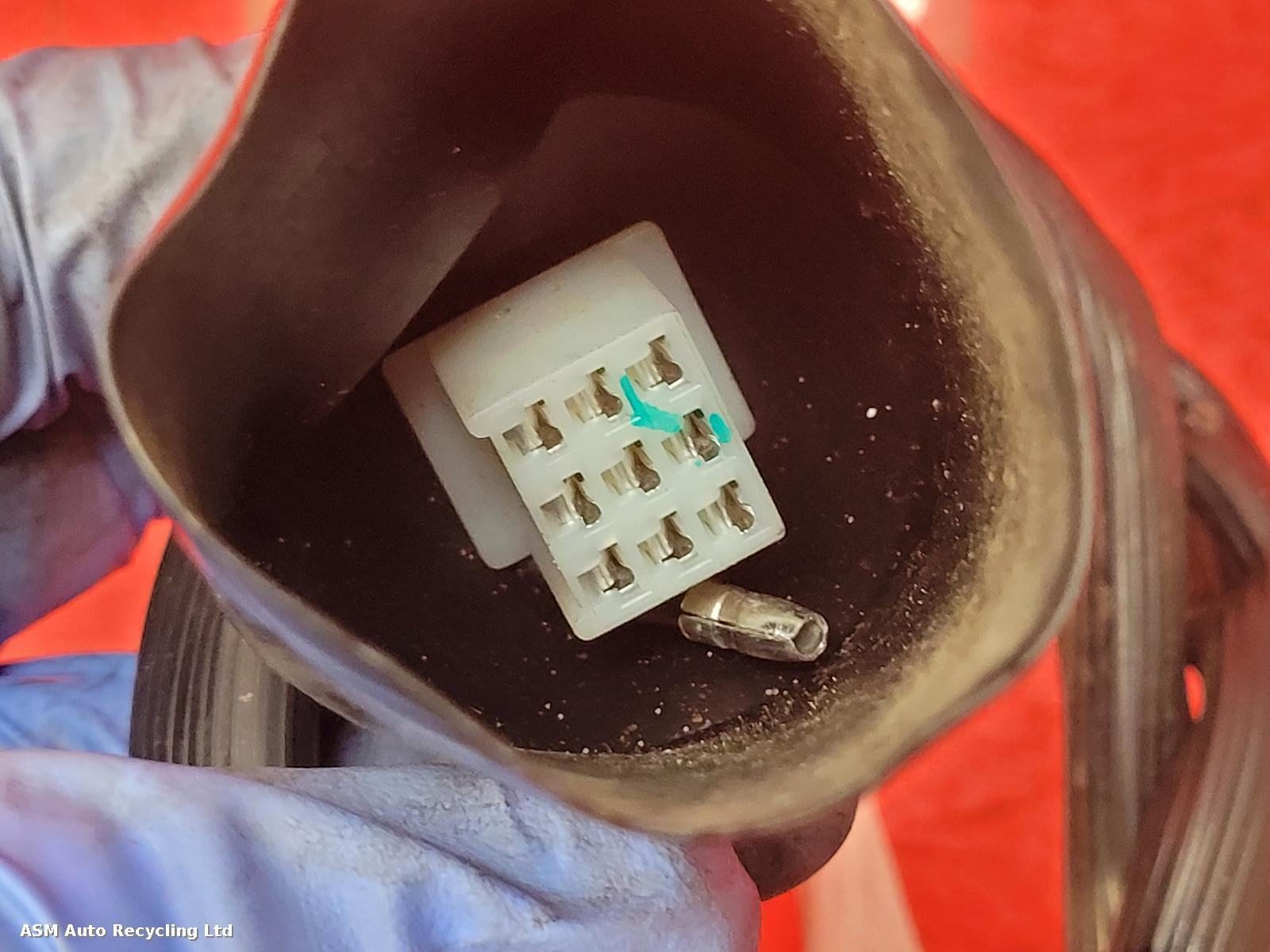 View Auto part LH Switch Gear Benelli Bn 125 2021