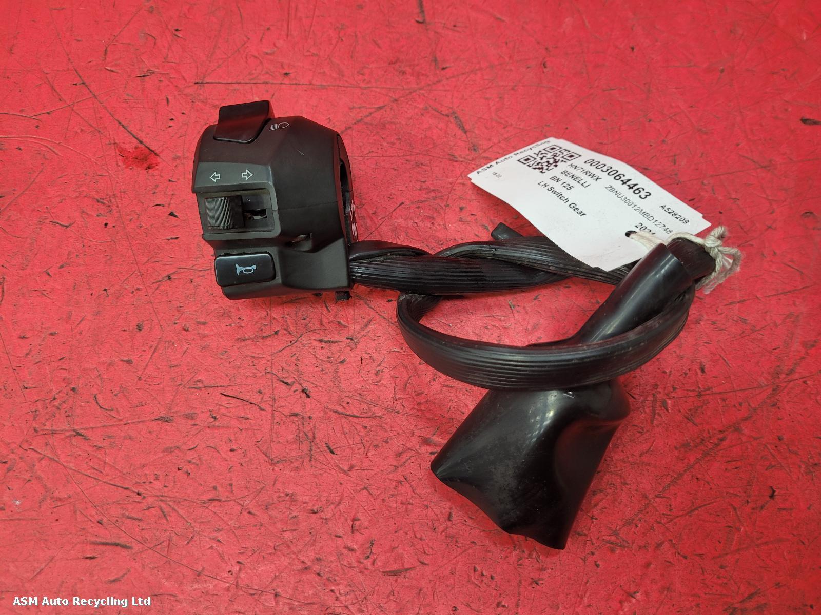 View Auto part LH Switch Gear Benelli Bn 125 2021