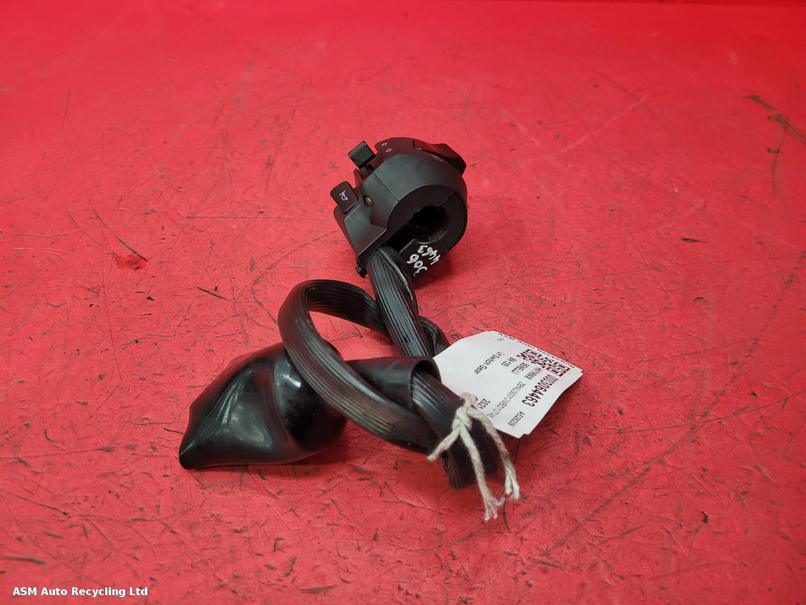 View Auto part LH Switch Gear Benelli Bn 125 2021