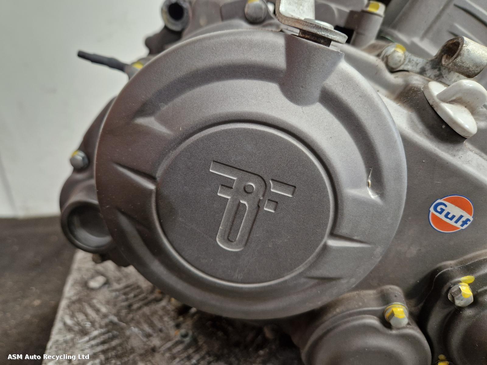 View Auto part Engine Bluroc Tracker 125 2023