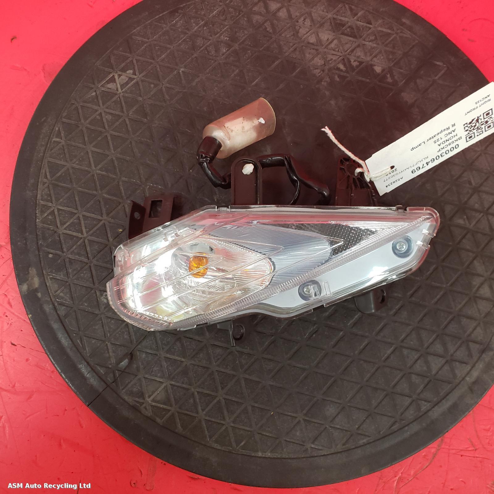 View Auto part R Repeater Lamp Honda Anc 125 2018