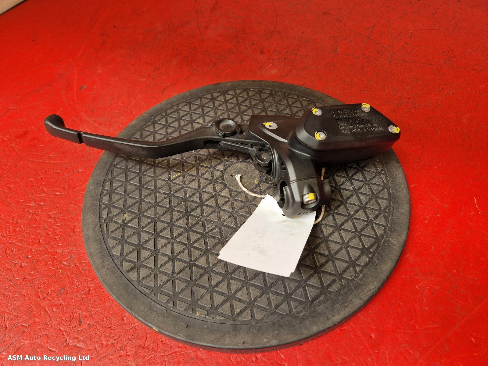 View Auto part Clutch Master Cylinder Bmw R1250 Rs Se 2023