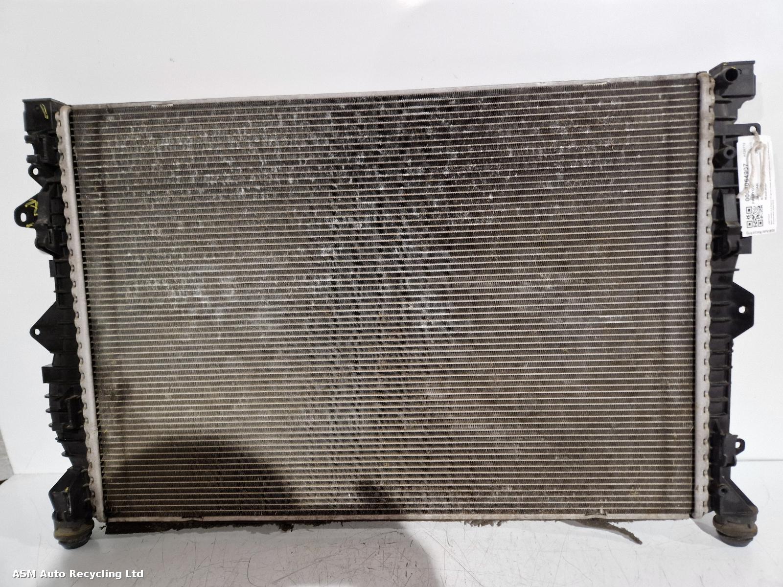 View Auto part Radiator Jaguar E Pace 2019