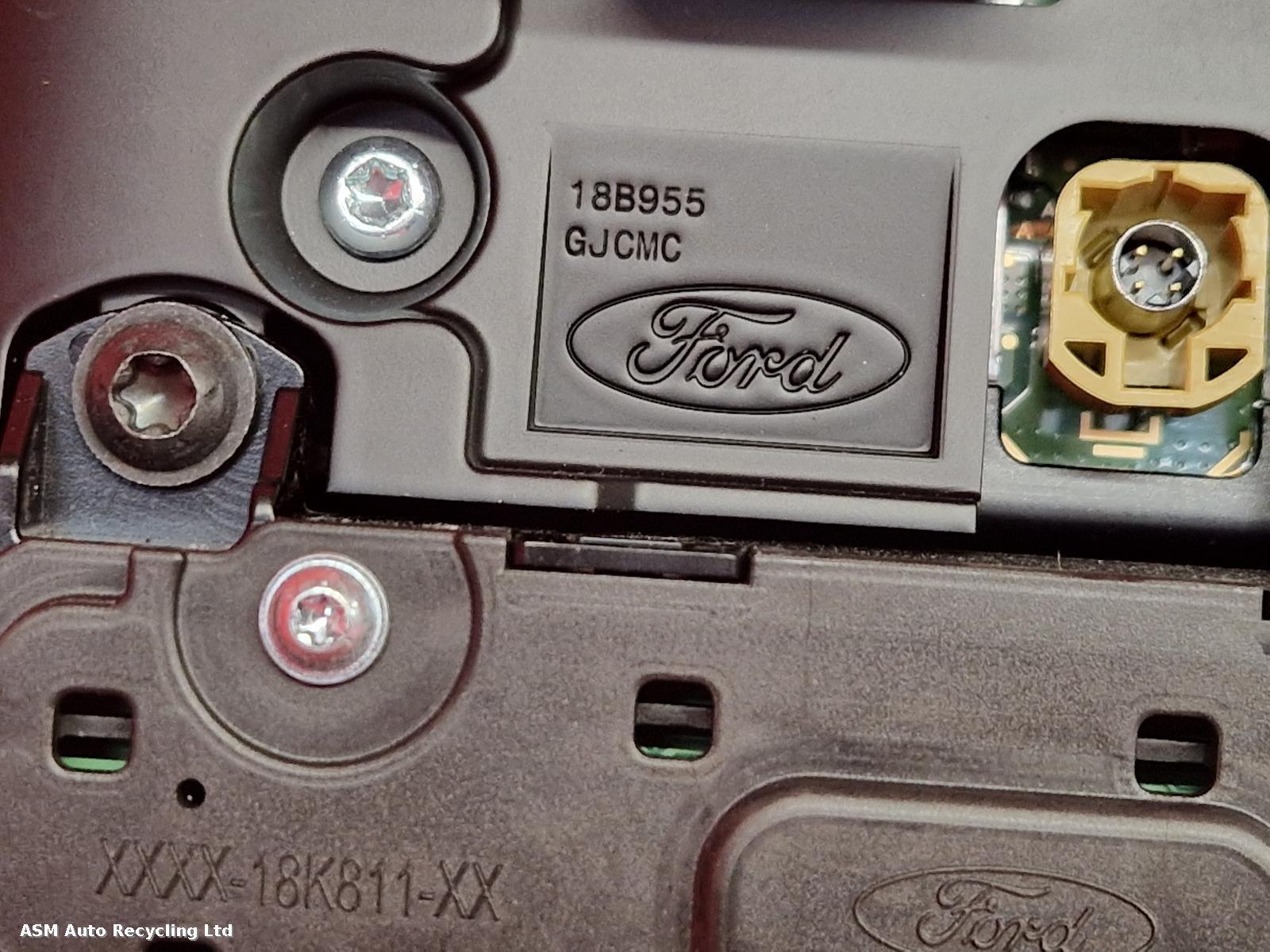 View Auto part Radio Display Ford Fiesta 2020