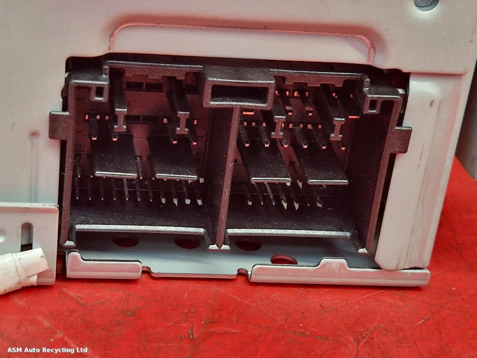 View Auto part Radio Display Ford Fiesta 2020