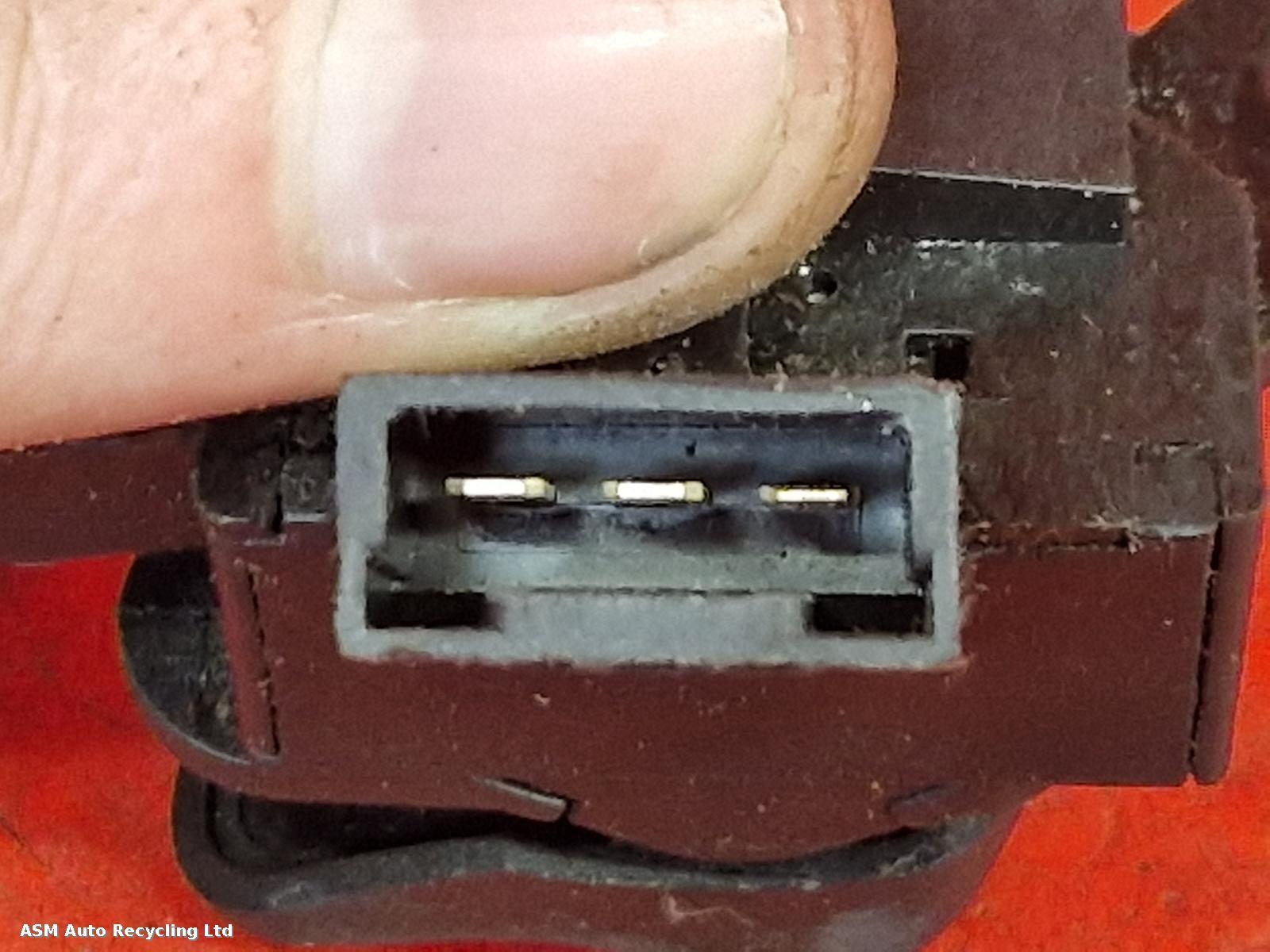 View Auto part LH Switch Gear Piaggio Vespa 2016