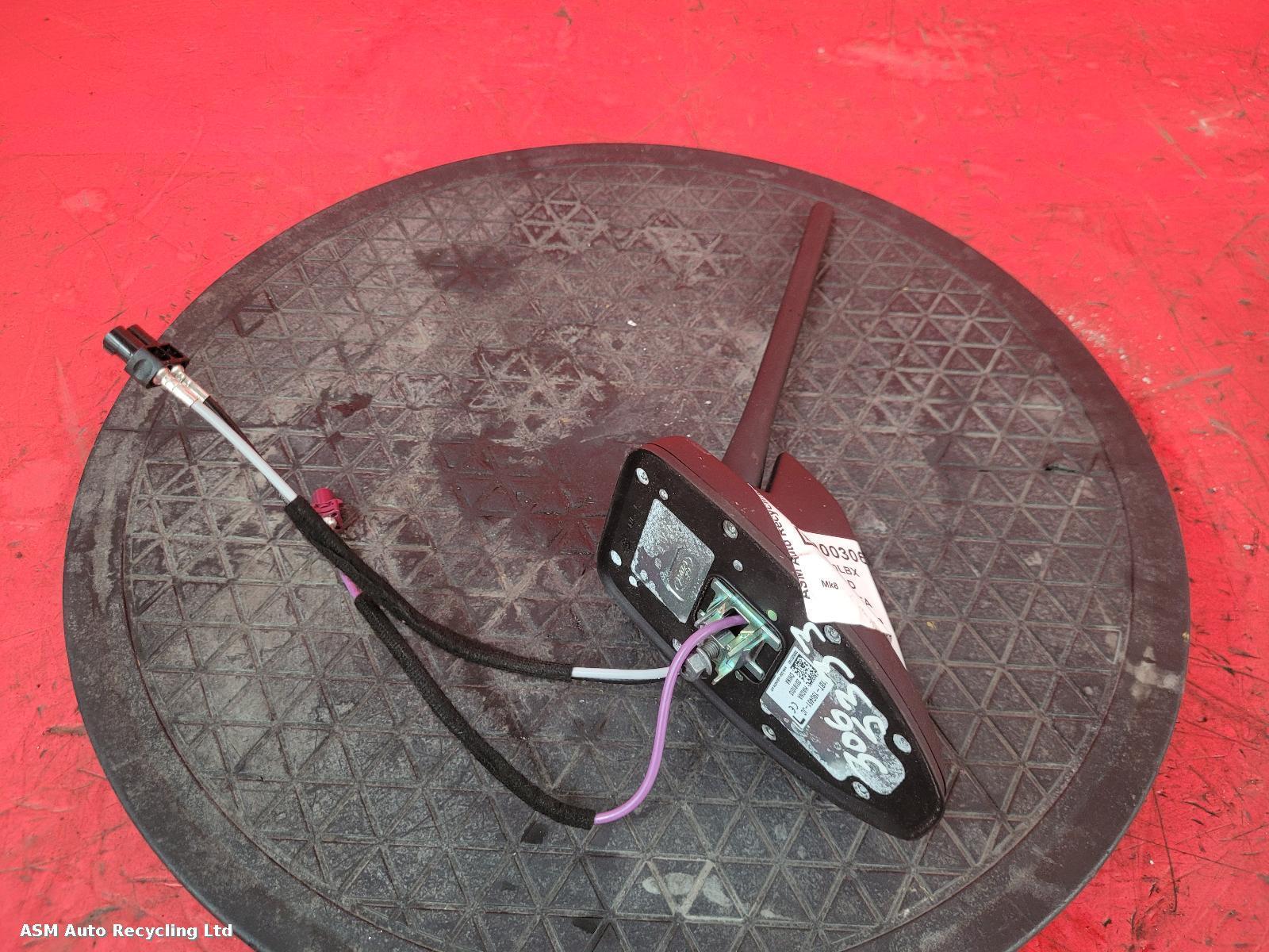View Auto part Antenna Ford Fiesta 2020