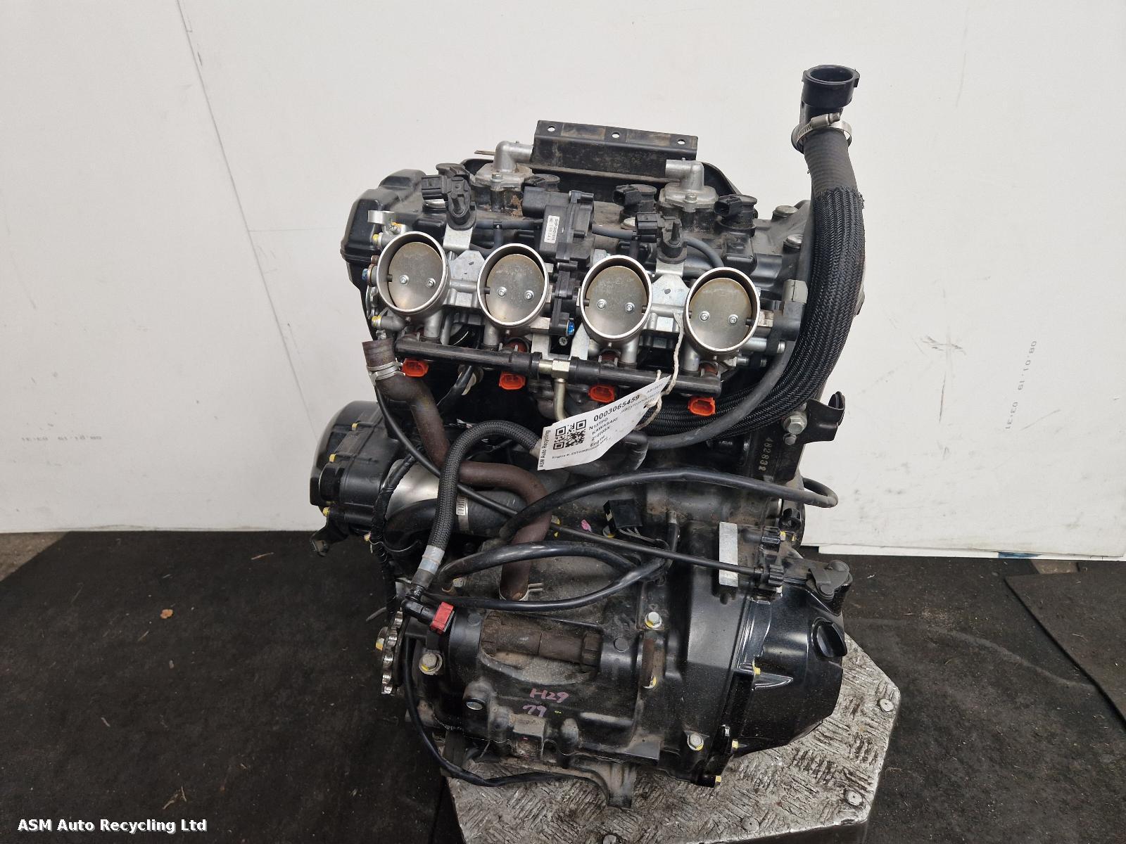 View Auto part Engine Kawasaki Z1000sx 2015