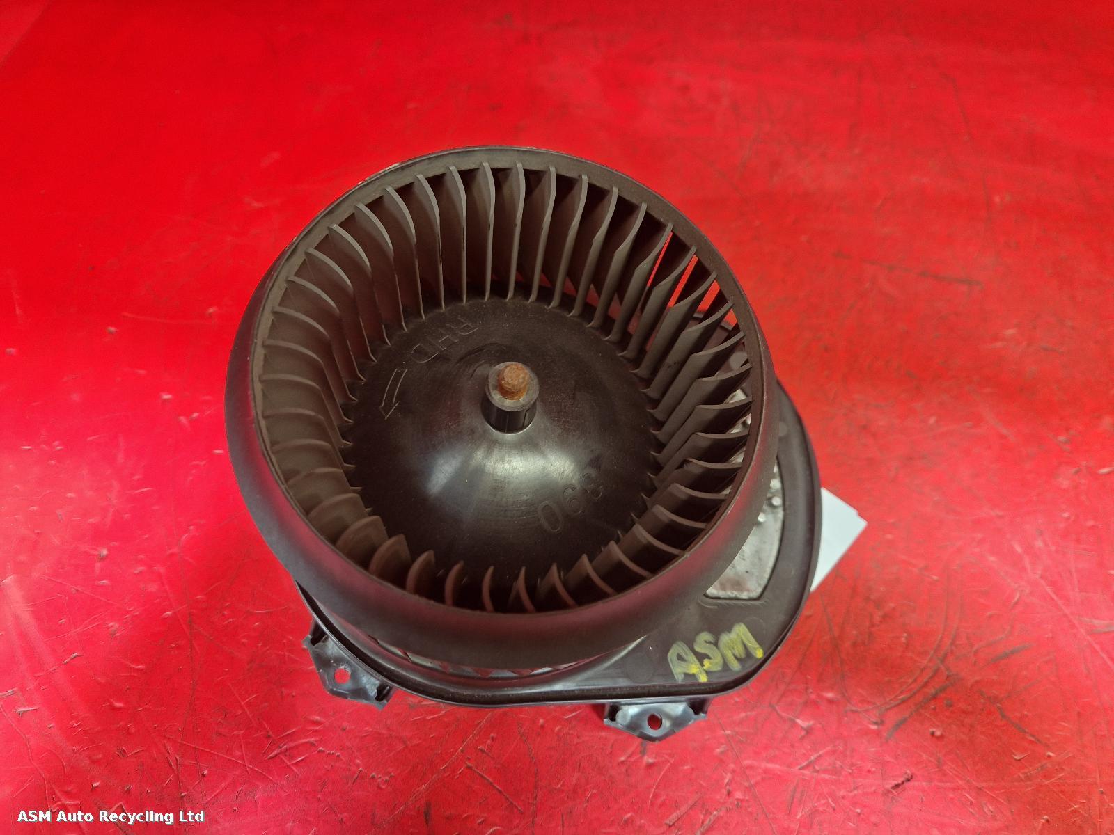 View Auto part Heater Motor/Assembly Mercedes A Class 2014