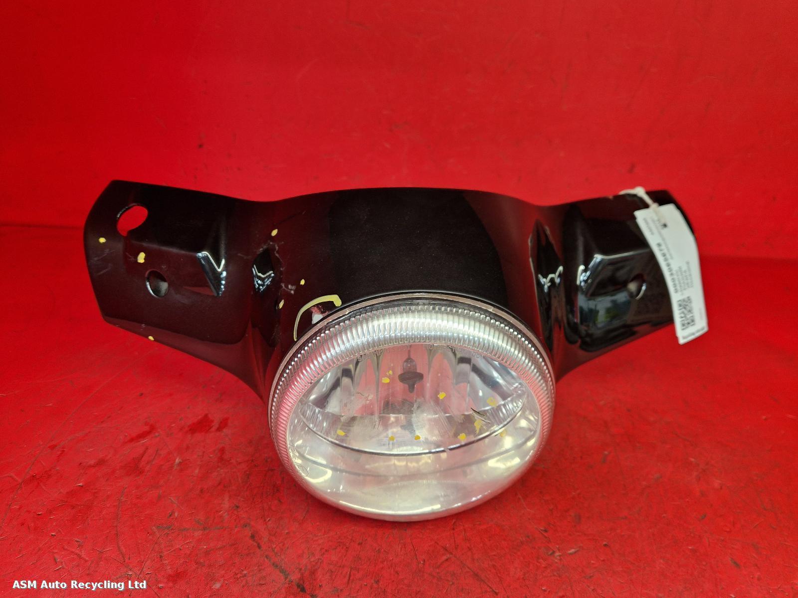 View Auto part Headlamp Piaggio Vespa 2016