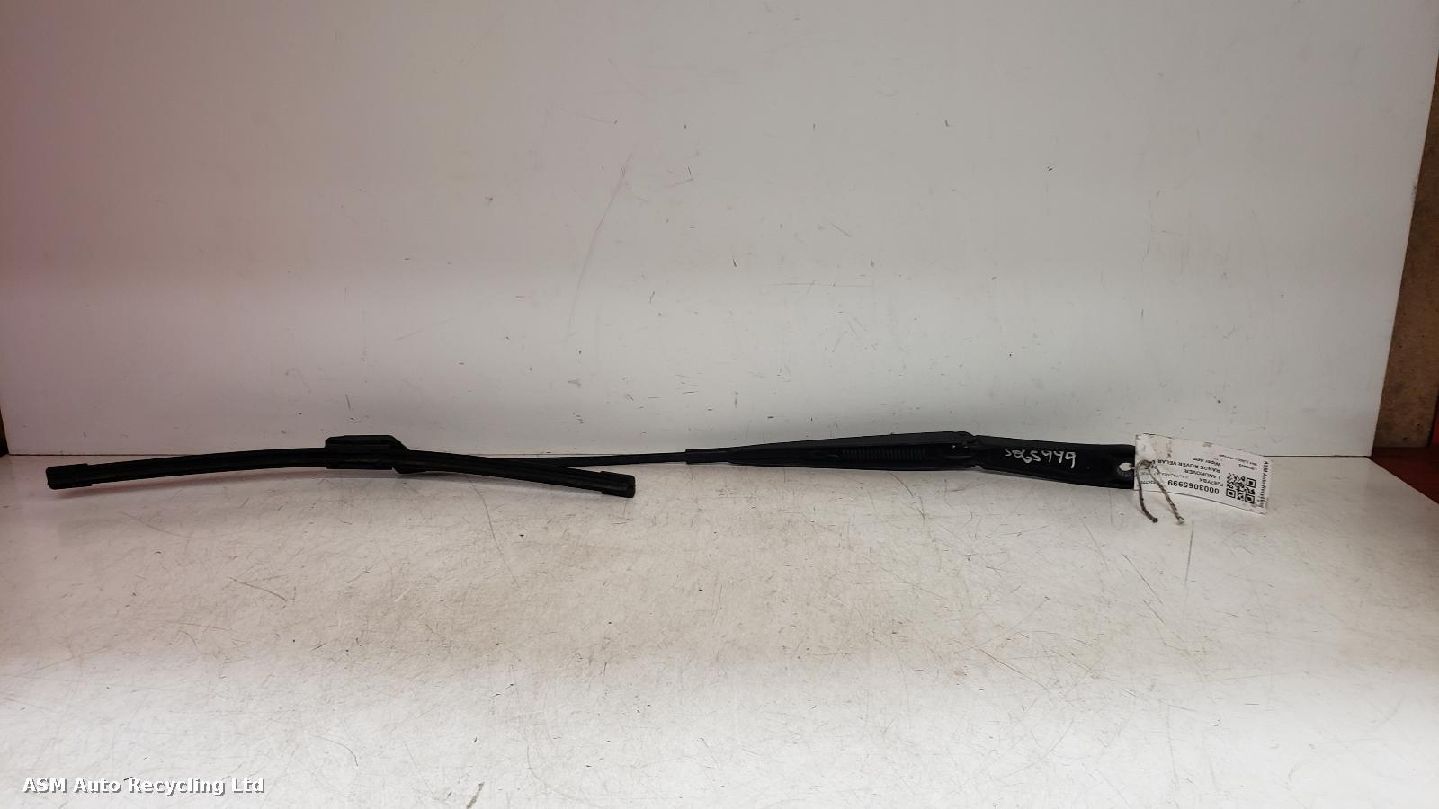 View Auto part Wiper Arm Land Rover Range Rover Velar 2017
