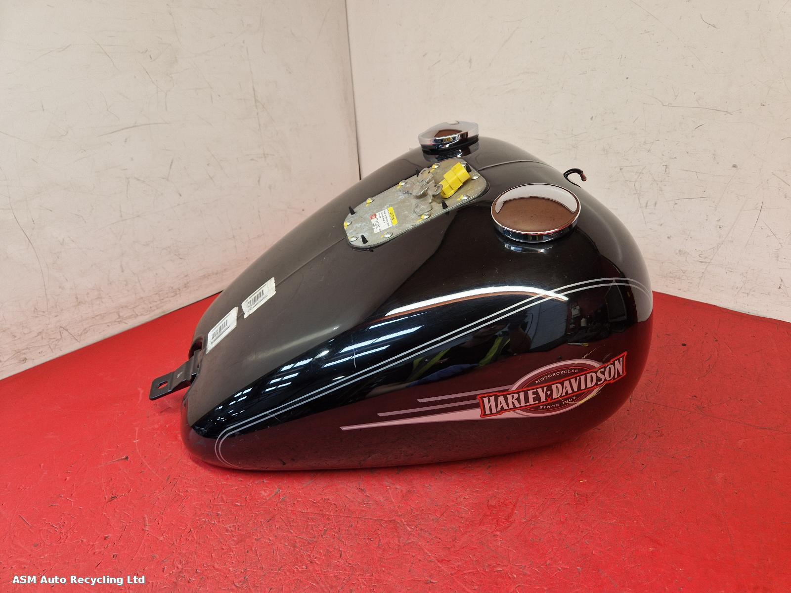 View Auto part Fuel Tank Harley Davidson Flstc Heritage Stc 2007
