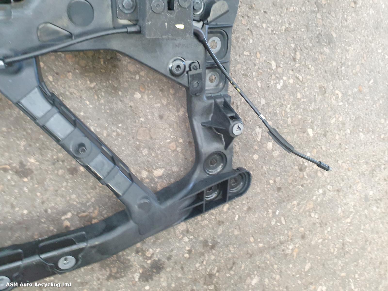 View Auto part Front Panel Land Rover Defender 2021