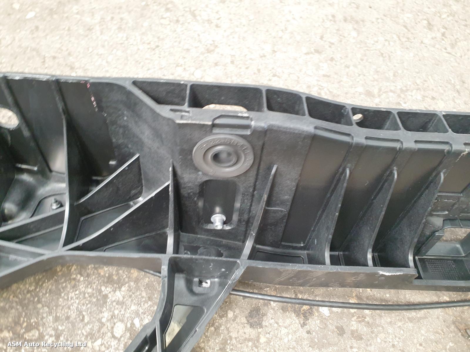 View Auto part Front Panel Land Rover Defender 2021