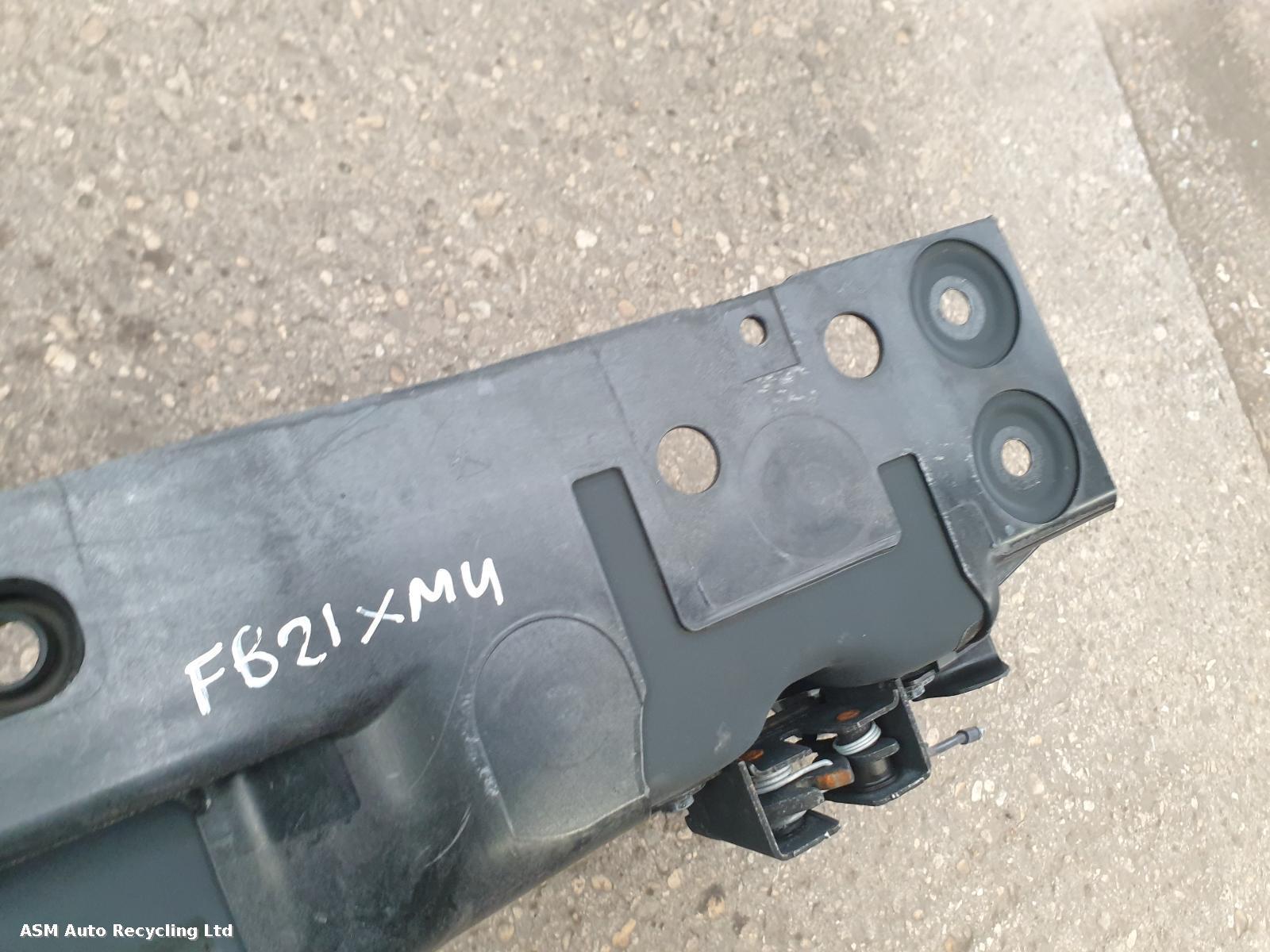 View Auto part Front Panel Land Rover Defender 2021