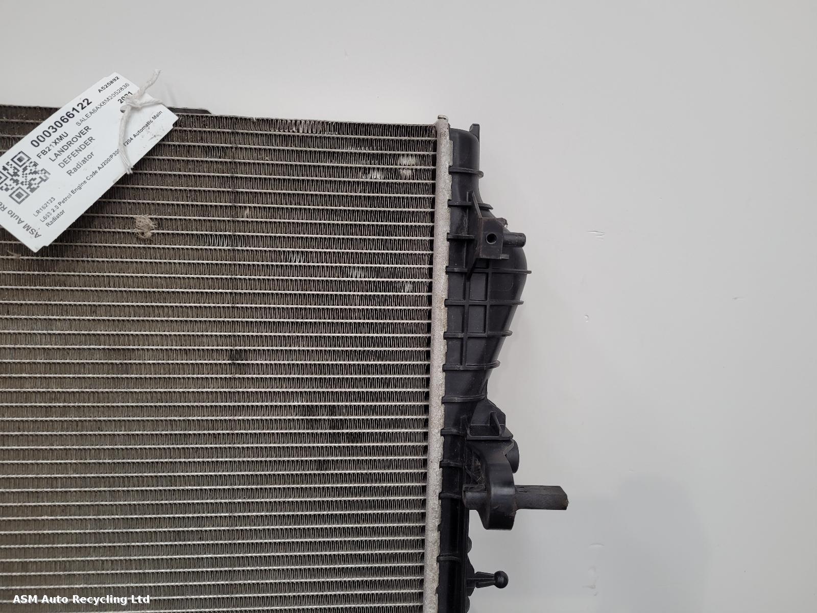 View Auto part Radiator Land Rover Defender 2021