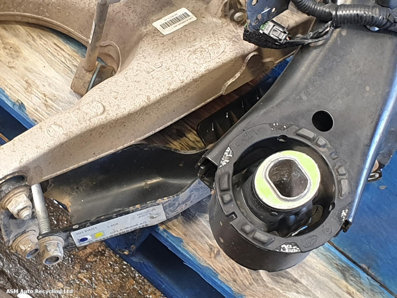 View Auto part Rear Axle Assembly Land Rover Defender 2021