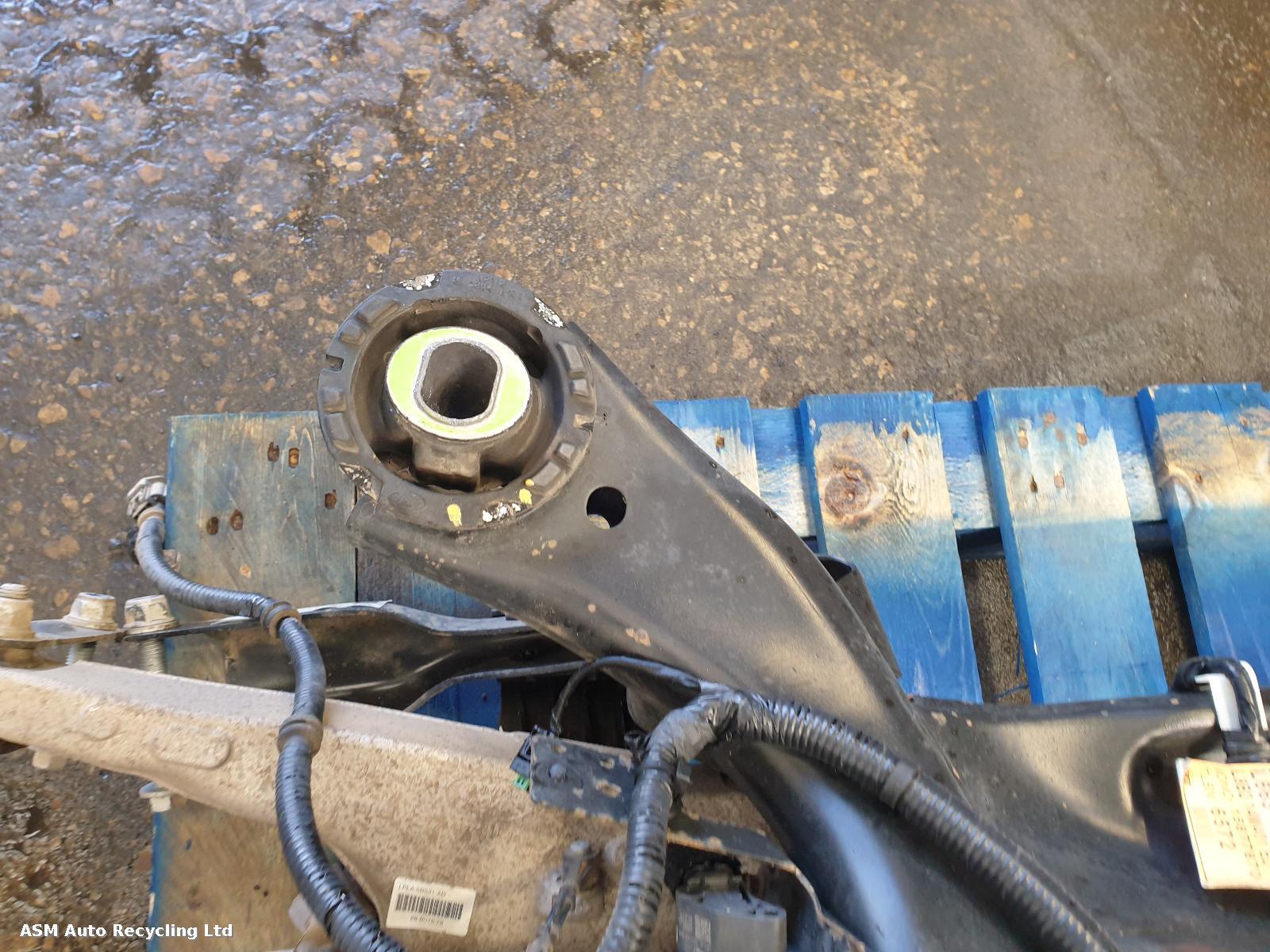 View Auto part Rear Axle Assembly Land Rover Defender 2021