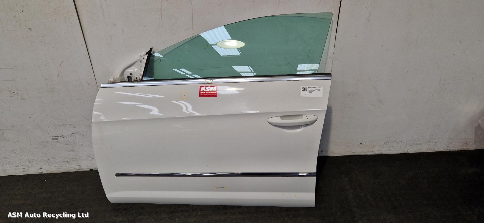 View Auto part L Front Door Volkswagen Passat Cc 2013