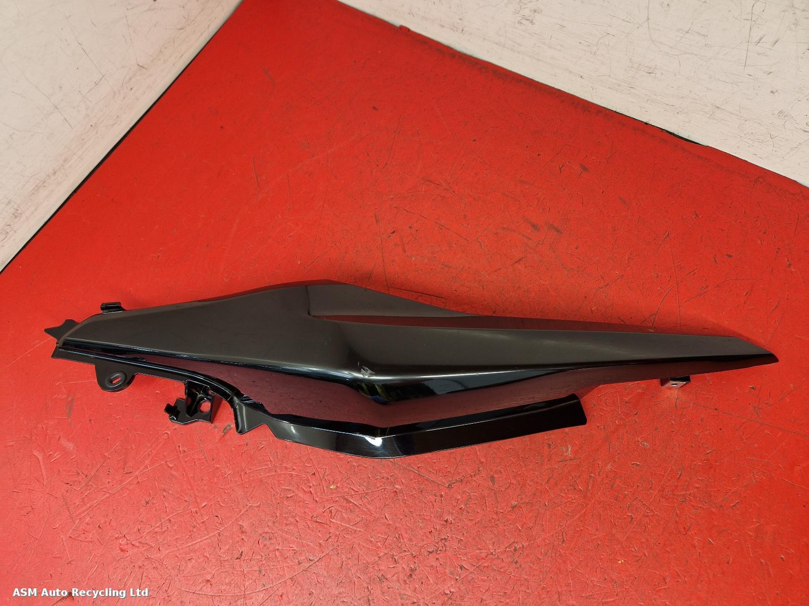 View Auto part Seat Cowl Honda Cb 125 2024