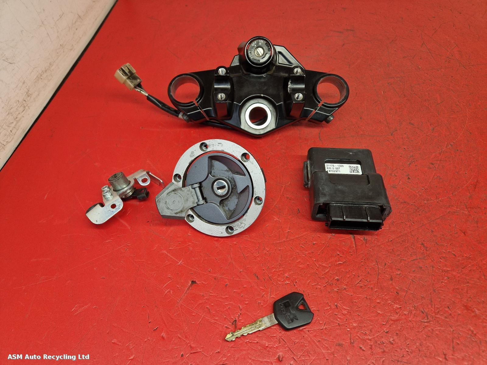 View Auto part Comp.Lock Set + Keys Kawasaki Br 125 2020