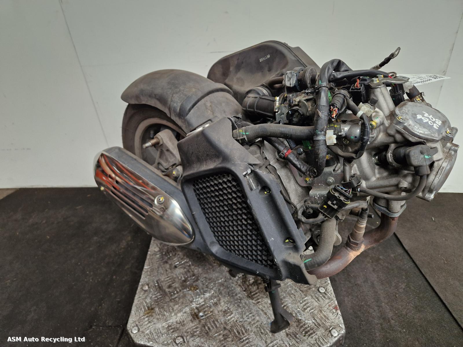 View Auto part Engine Piaggio Vespa Gts 125 2020