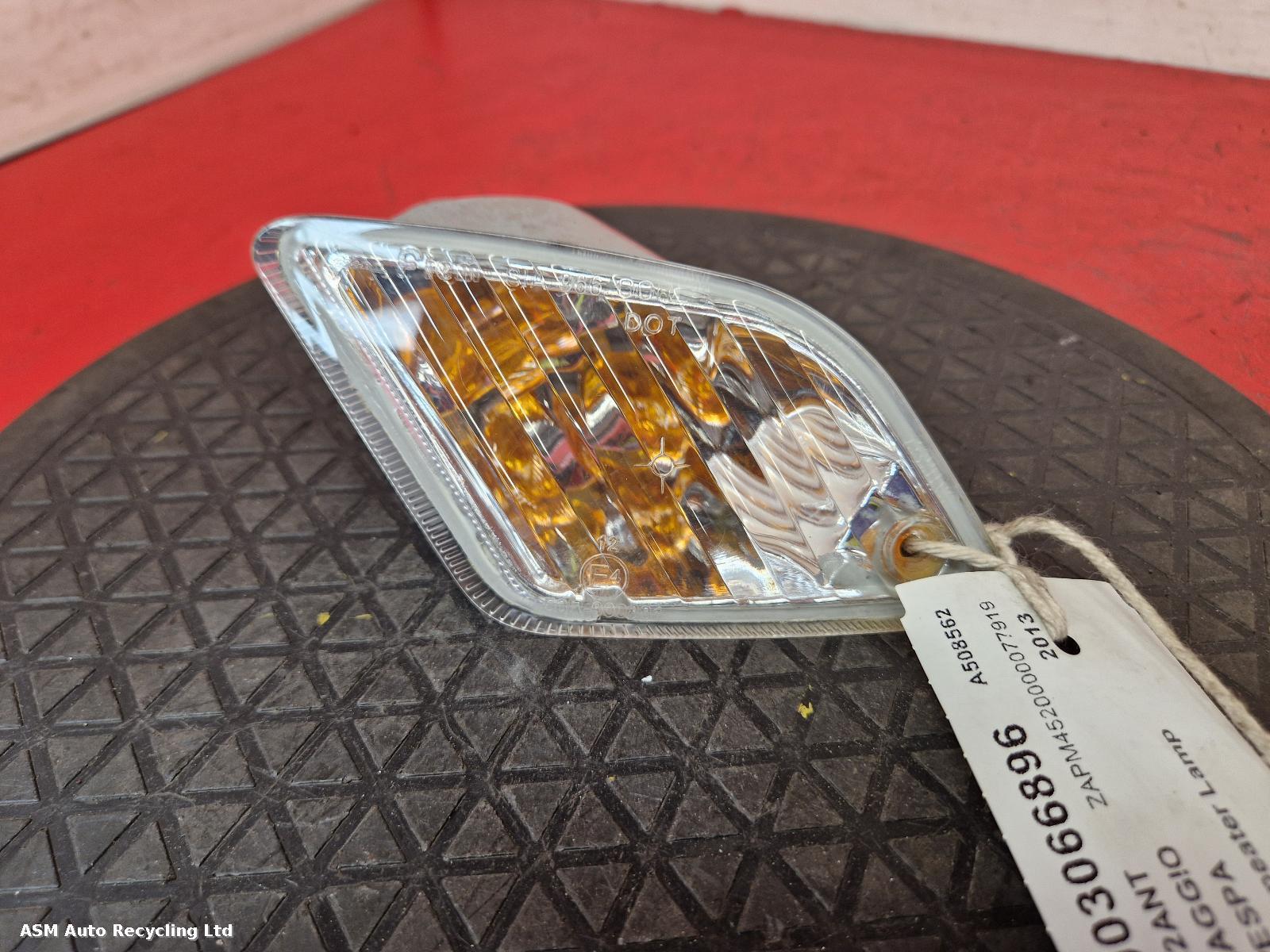 View Auto part L Repeater Lamp Piaggio Vespa 2013