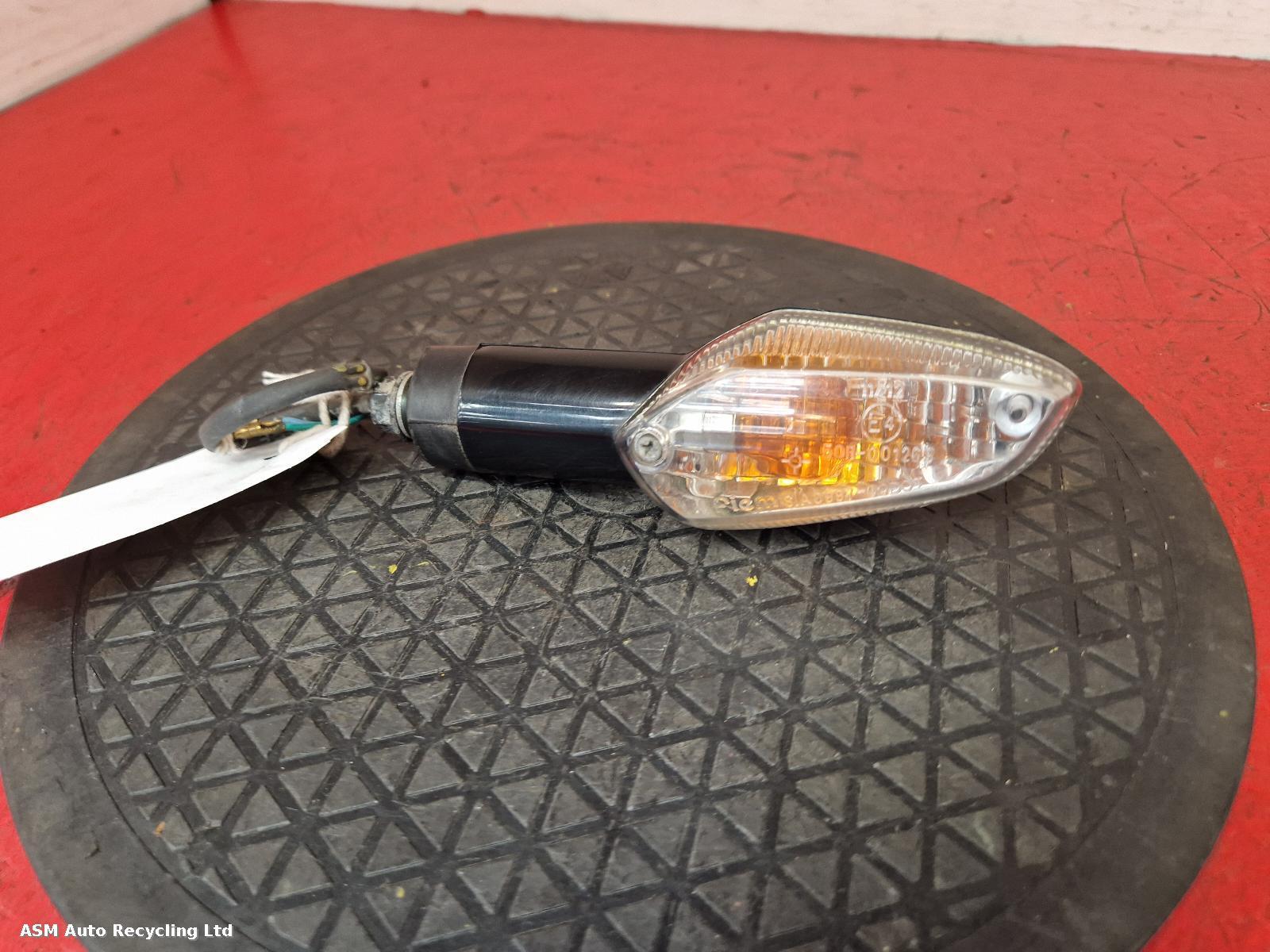 View Auto part R Repeater Lamp Honda Cbr125r 2018