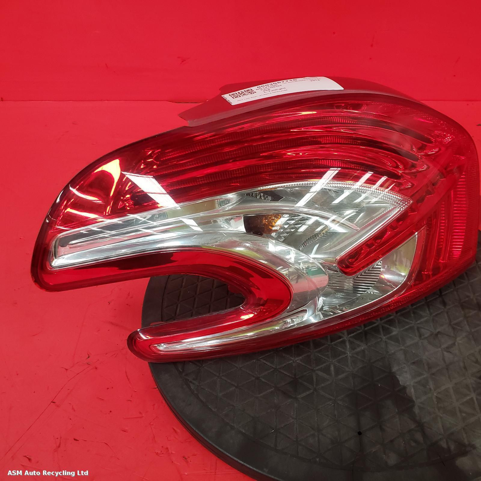 View Auto part L Taillight Peugeot 208 2014