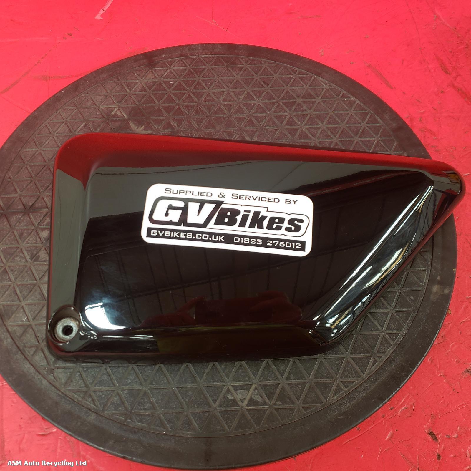 View Auto part Side Panel Left Sinnis Outlaw 125 2022
