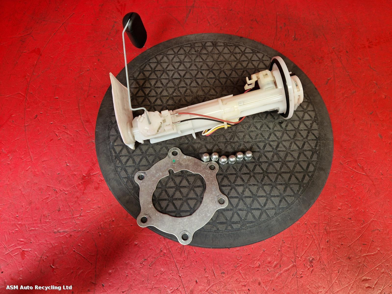 View Auto part Fuel Pump Yamaha Mt 125 2017