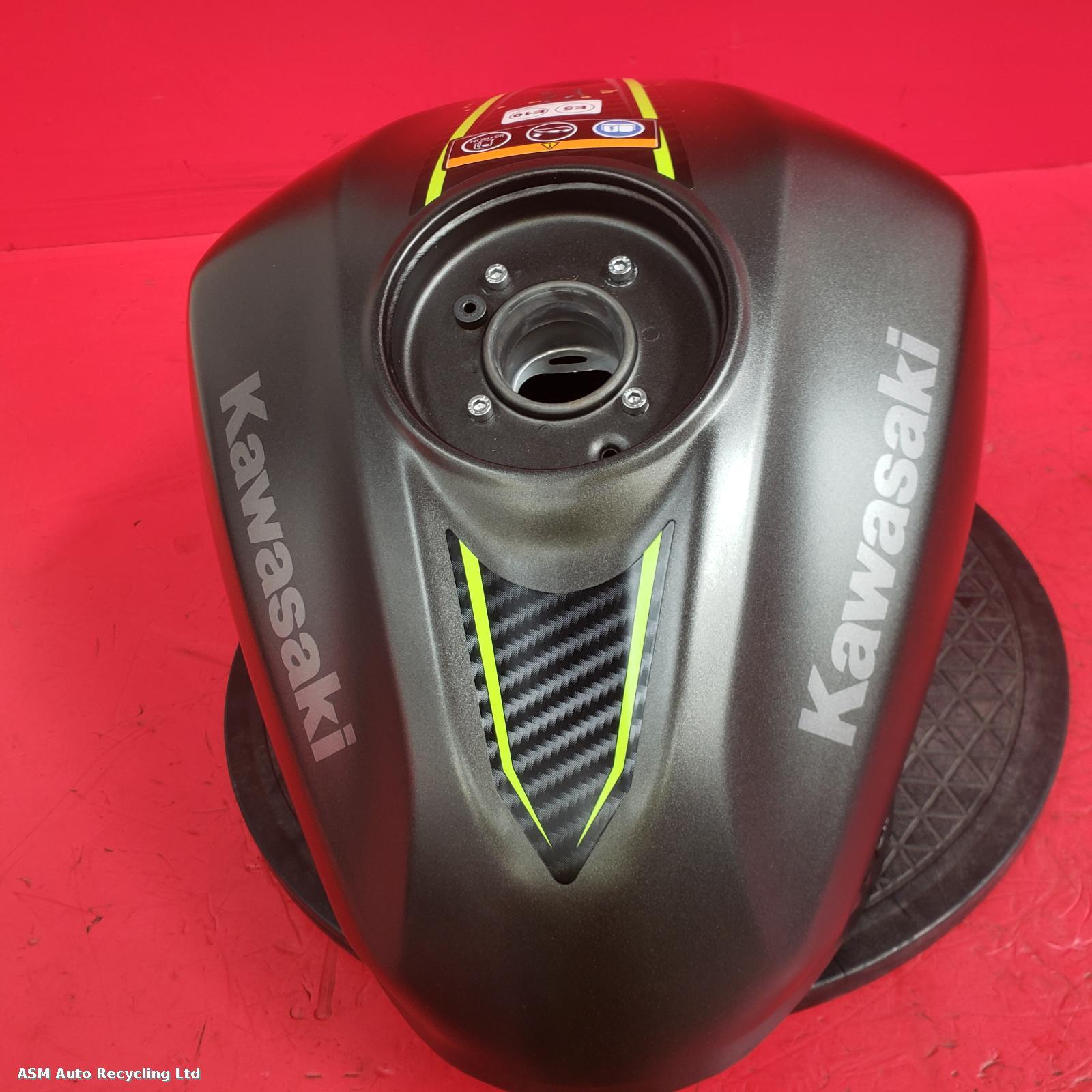 View Auto part Fuel Tank Kawasaki Br 125 2024