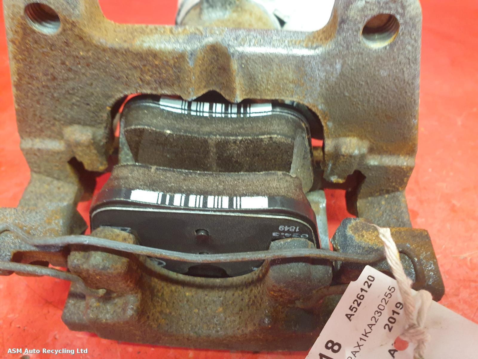 2019 Land Rover Range Rover Velar Caliper View Auto part Caliper Land Rover Range Rover Velar 2019