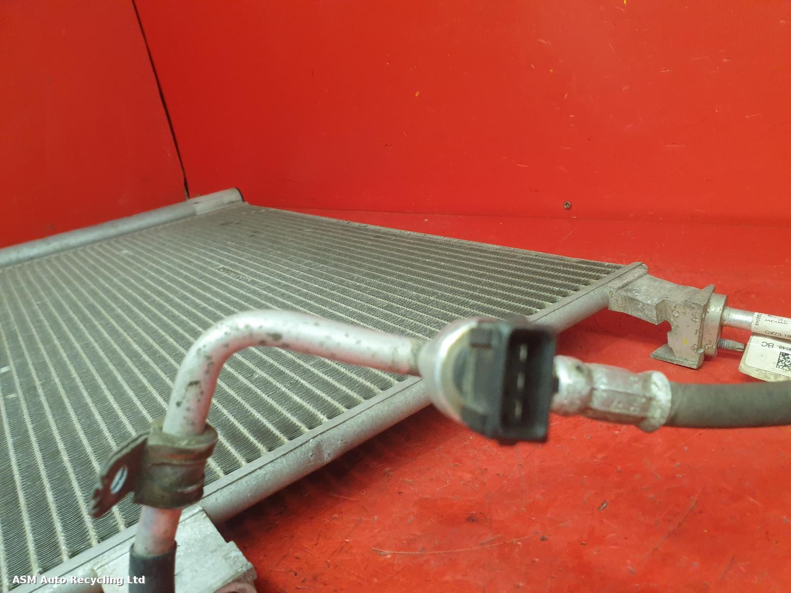 2019 Land Rover Range Rover Velar Condenser View Auto part Condenser Land Rover Range Rover Velar 2019