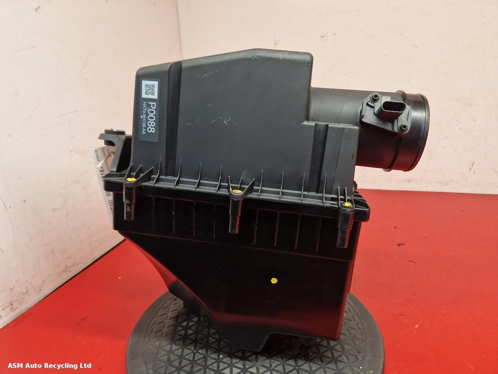 View Auto part Air Cleaner/Box Land Rover Range Rover Velar 2019