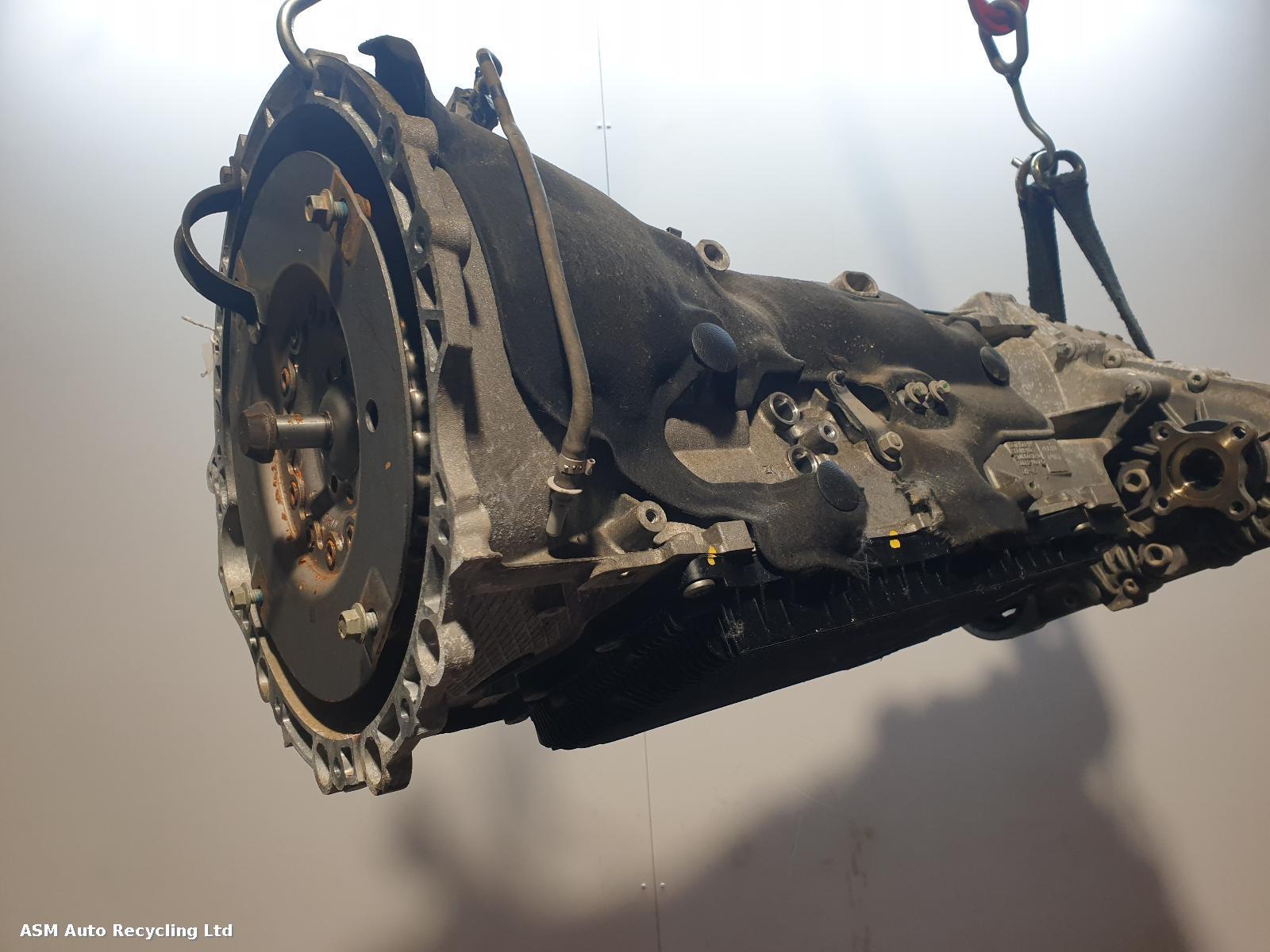 View Auto part Gearbox Land Rover Range Rover Velar 2020