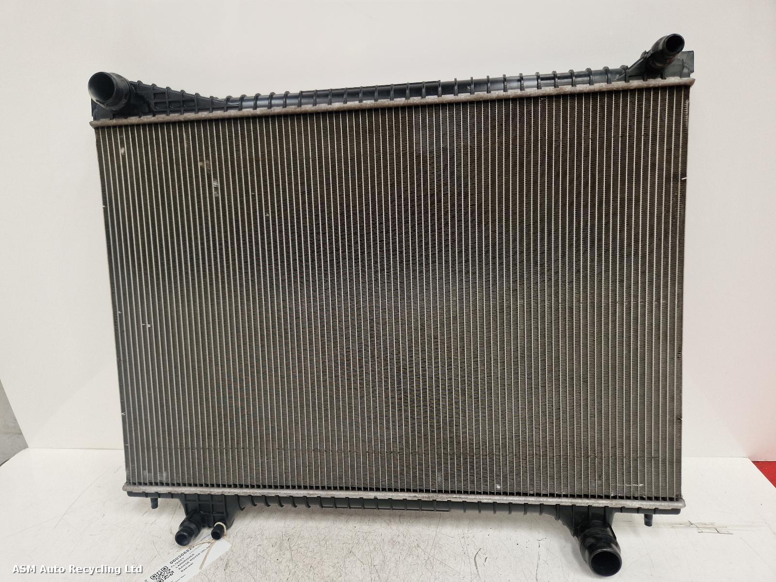 View Auto part Radiator Land Rover Range Rover Velar 2020