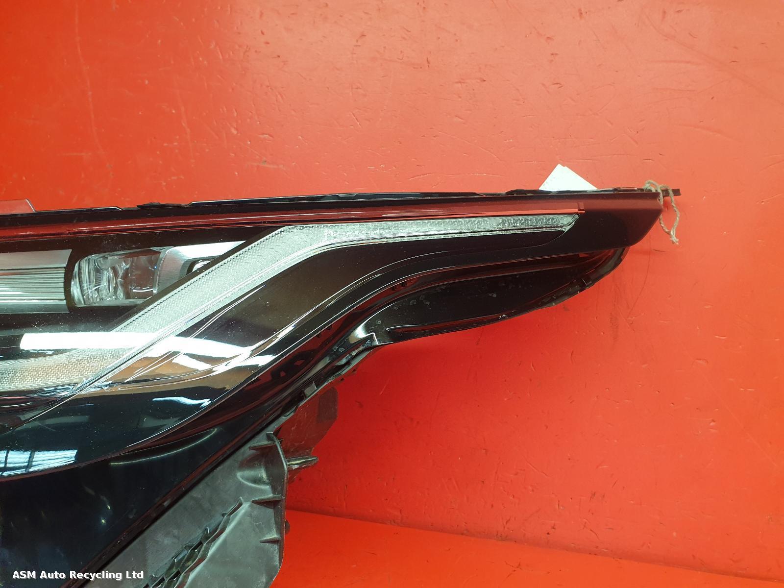 View Auto part L Headlamp Land Rover Range Rover Velar 2020