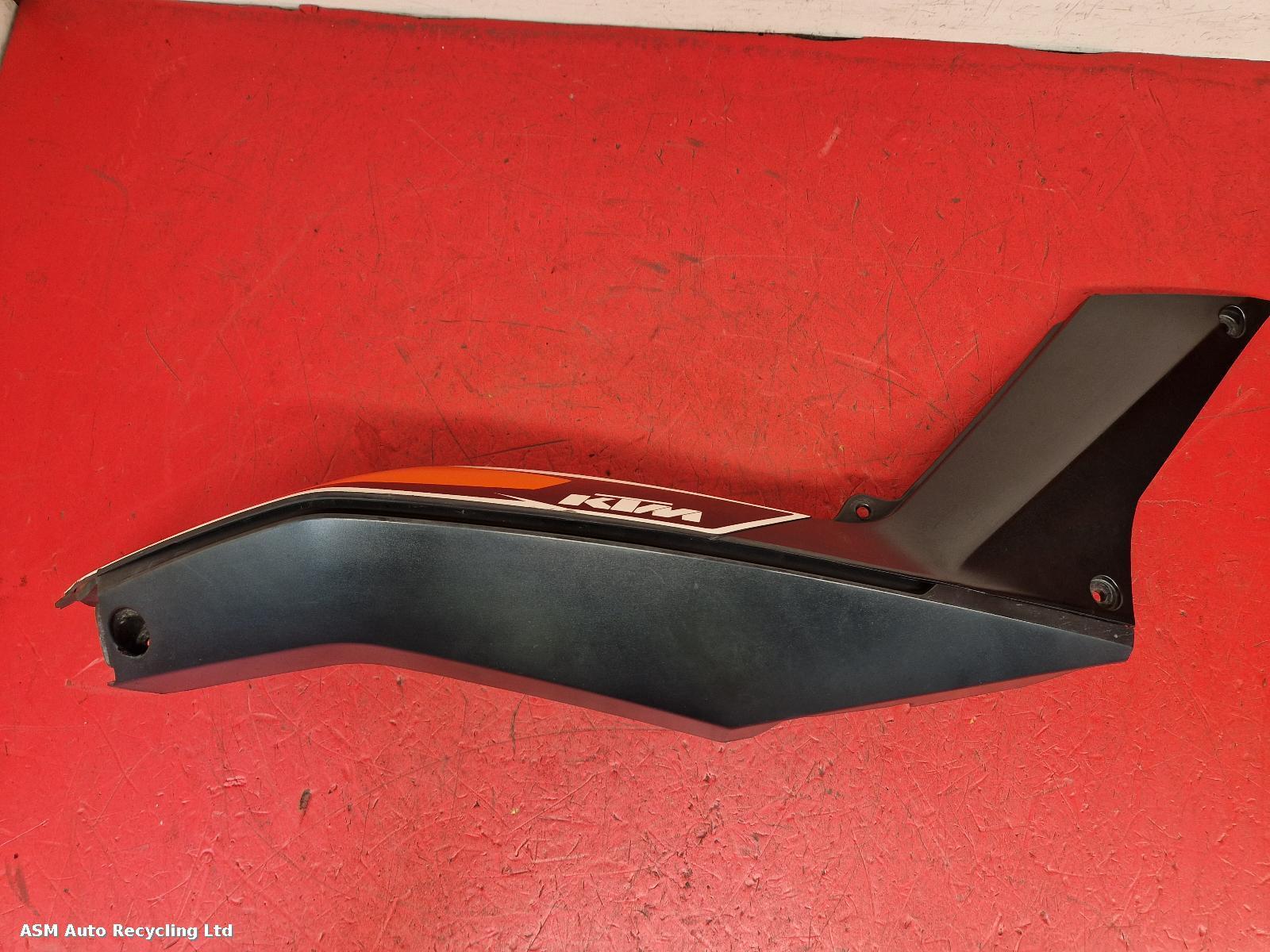 View Auto part Seat Cowl Ktm 125 Duke 2013
