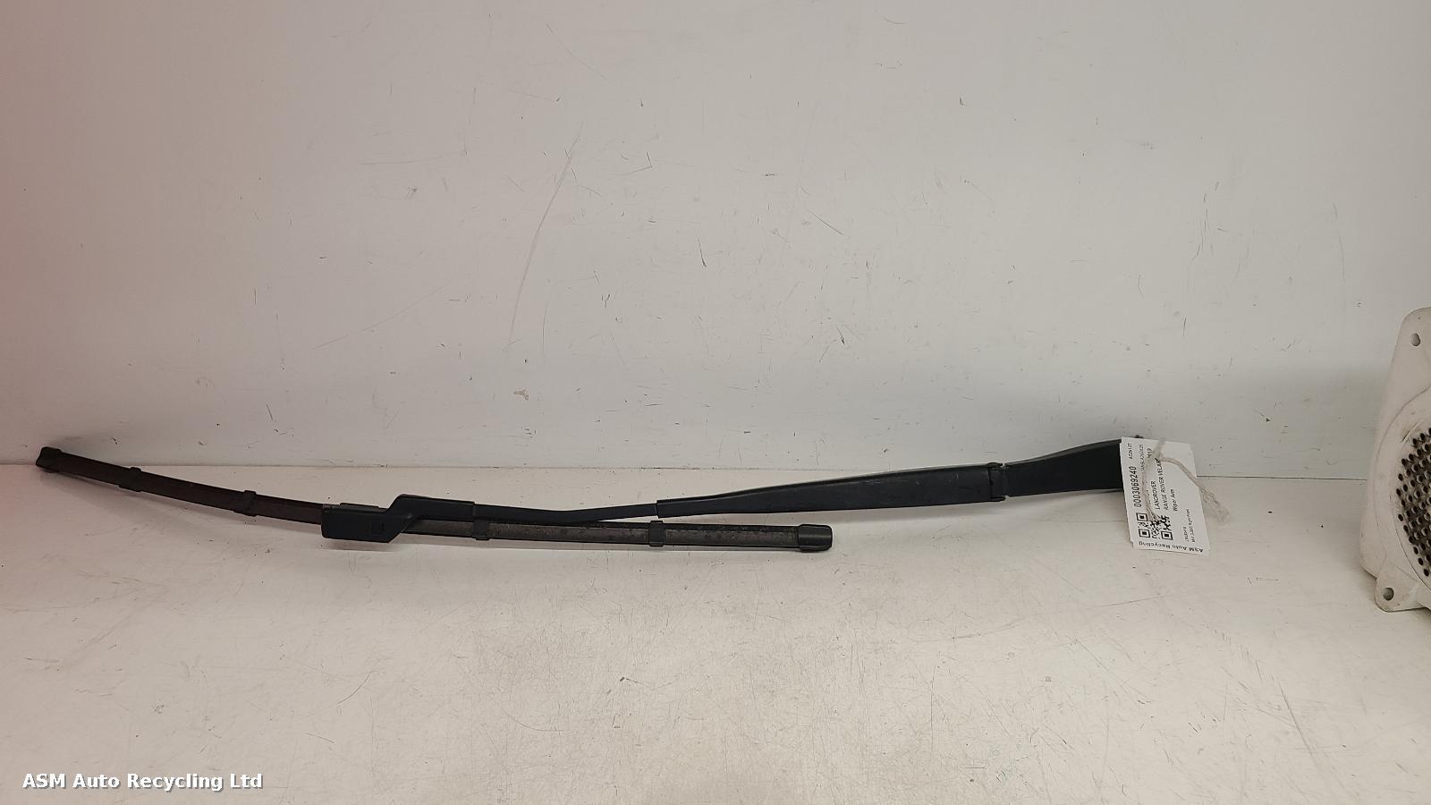 View Auto part Wiper Arm Land Rover Range Rover Velar 2019