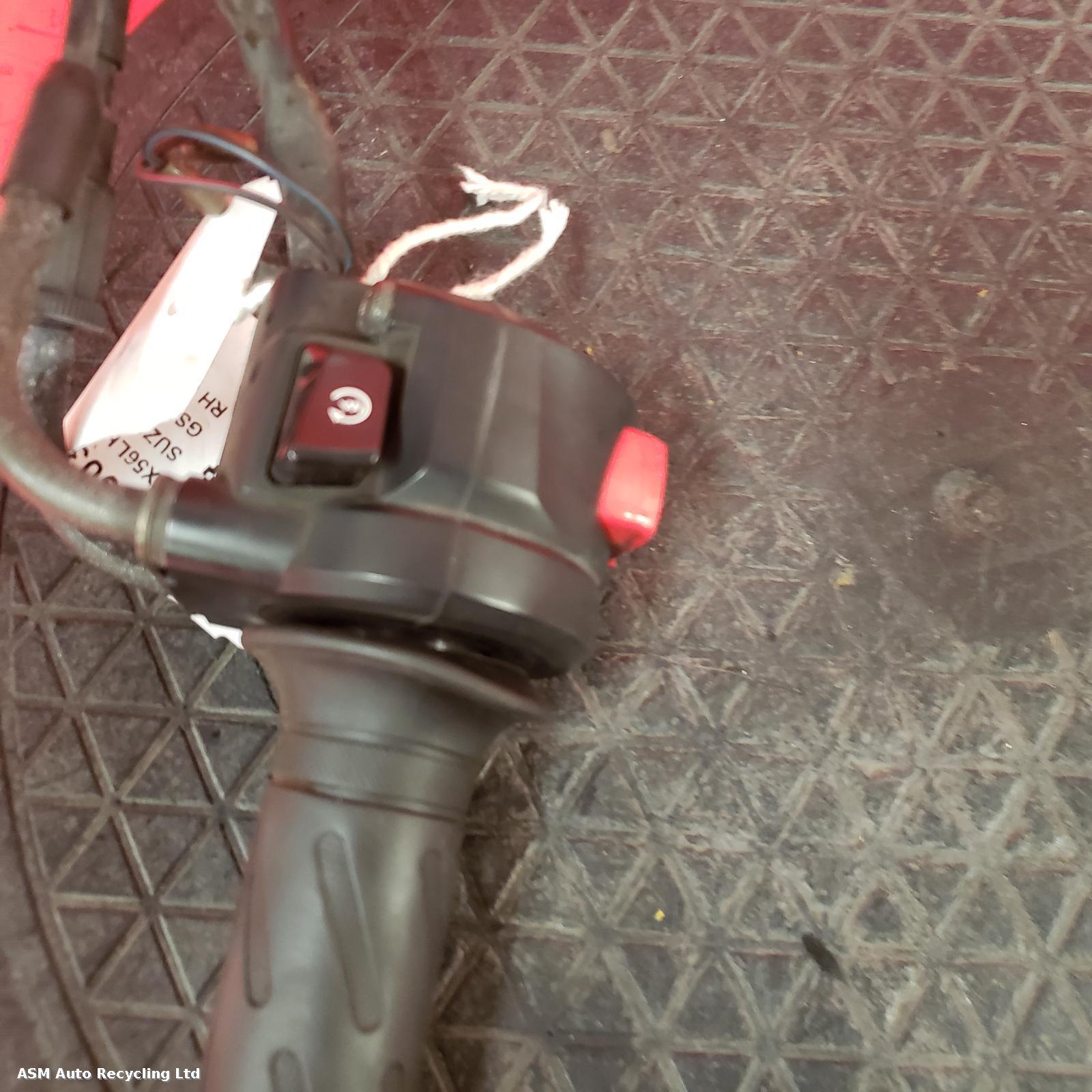 View Auto part RH Switch Gear Suzuki Gsx R1000 2006