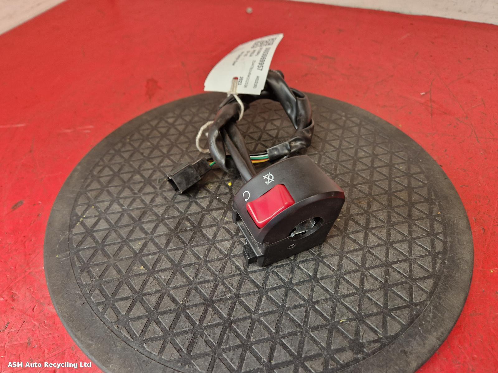 View Auto part RH Switch Gear Aprilia Sx 125 2023