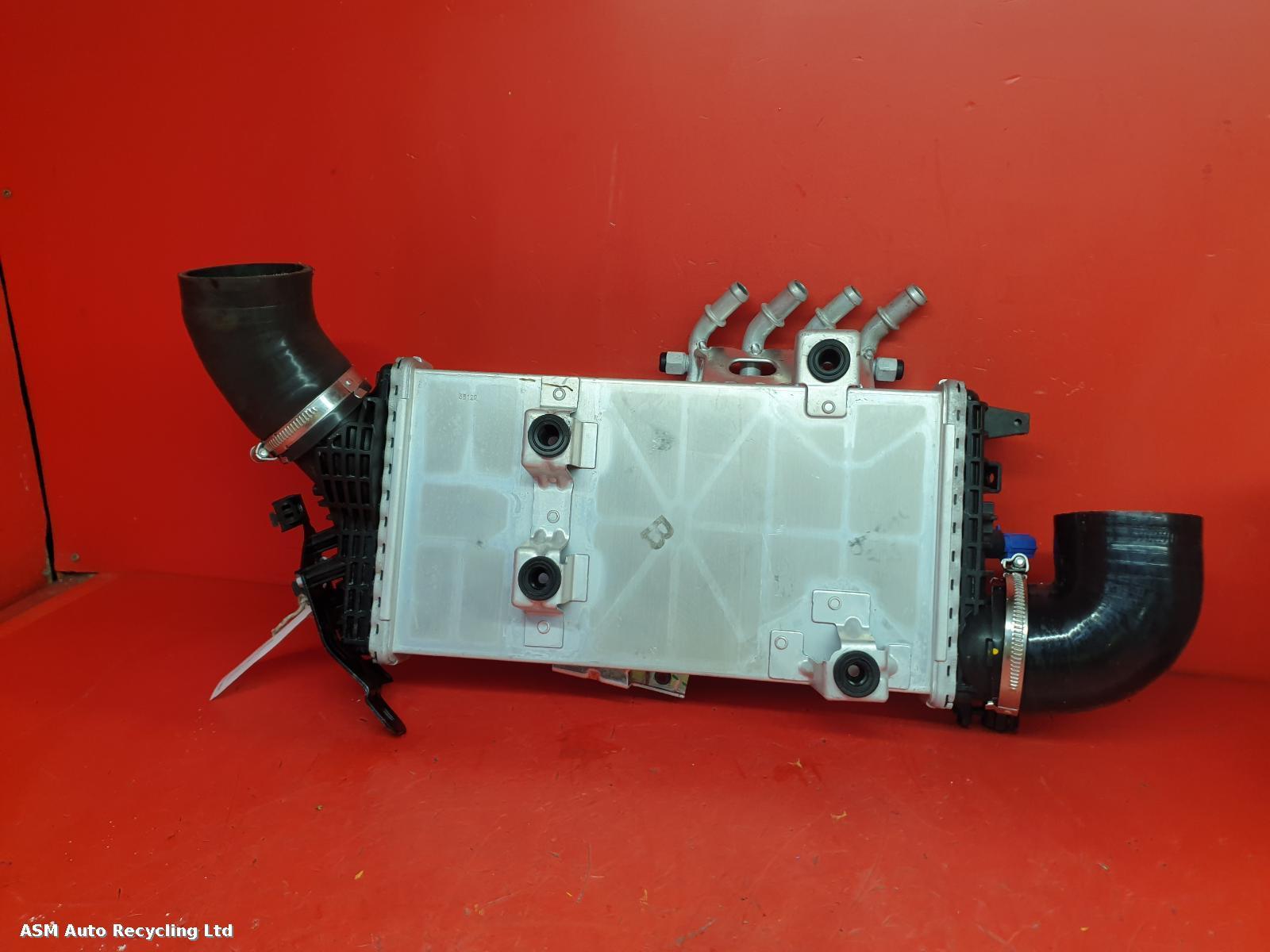View Auto part Intercooler Land Rover Range Rover Sport 2023