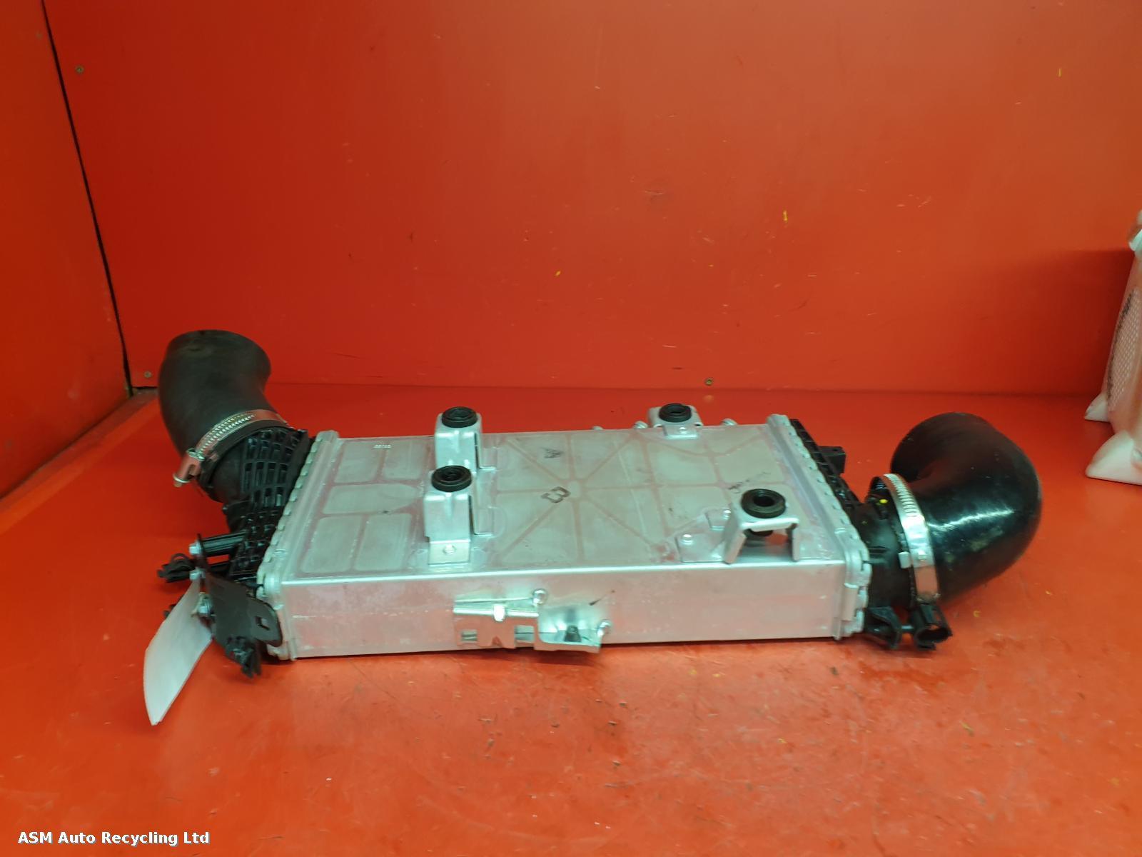 View Auto part Intercooler Land Rover Range Rover Sport 2023