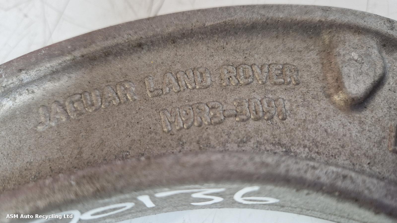 2023 Land Rover Range Rover Sport LF Upper Control Arm View Auto part LF Upper Control Arm Land Rover Range Rover Sport 2023