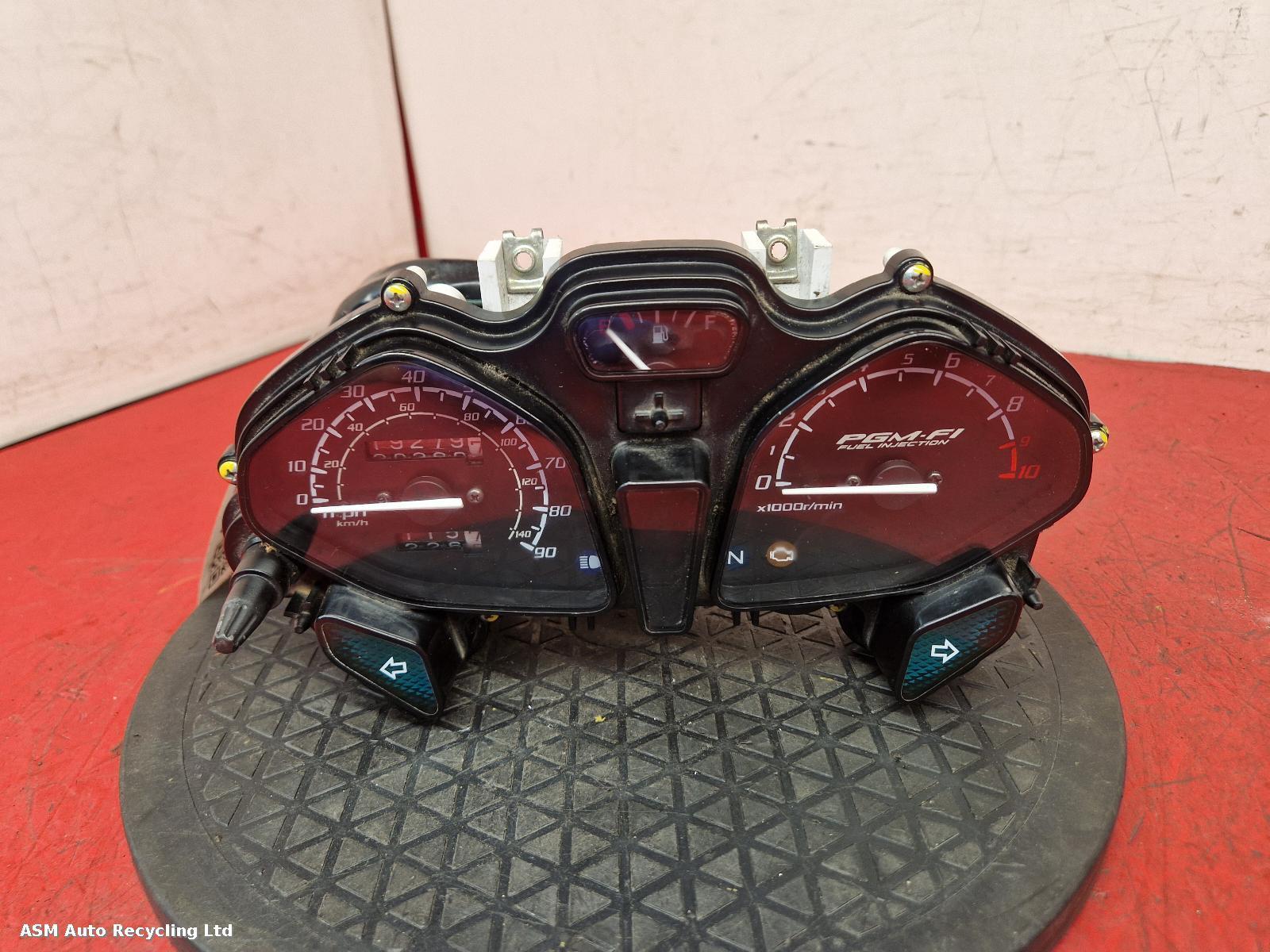 View Auto part Speedometer Honda Cb 125 2016