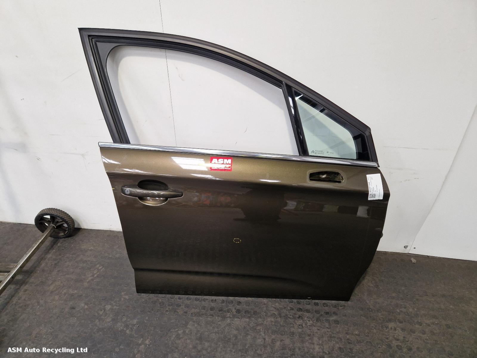 View Auto part R Front Door Citroen C4 2013