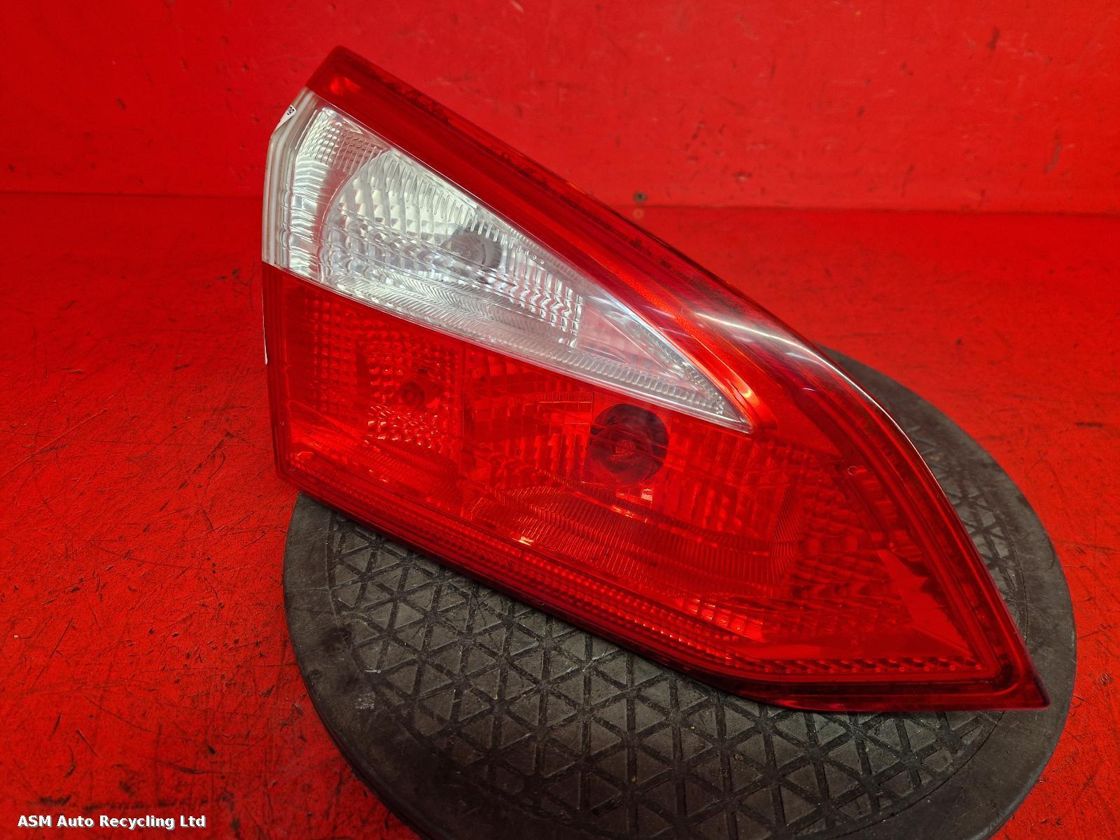 View Auto part L Taillight Ford Focus 2012