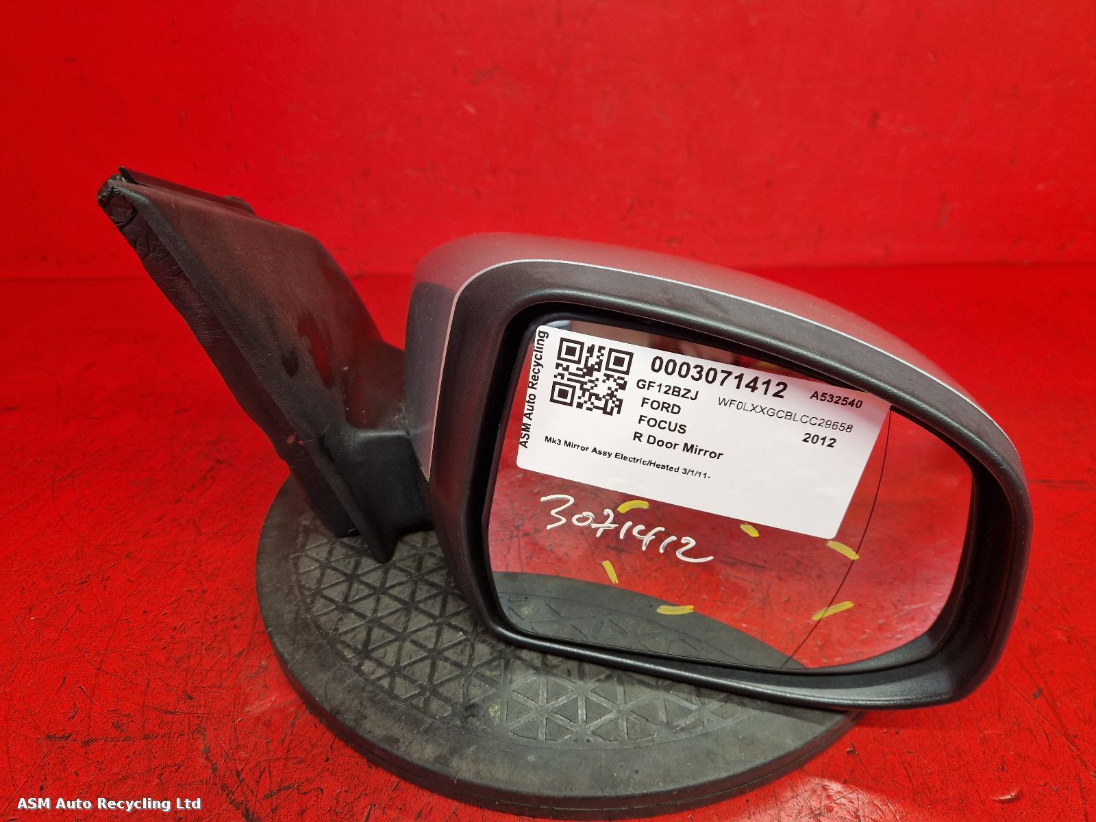 View Auto part R Door Mirror Ford Focus 2012